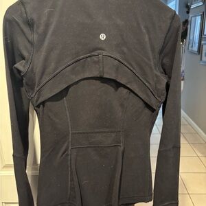 Define lululemon athletica Women's Black Long Sleeve Top